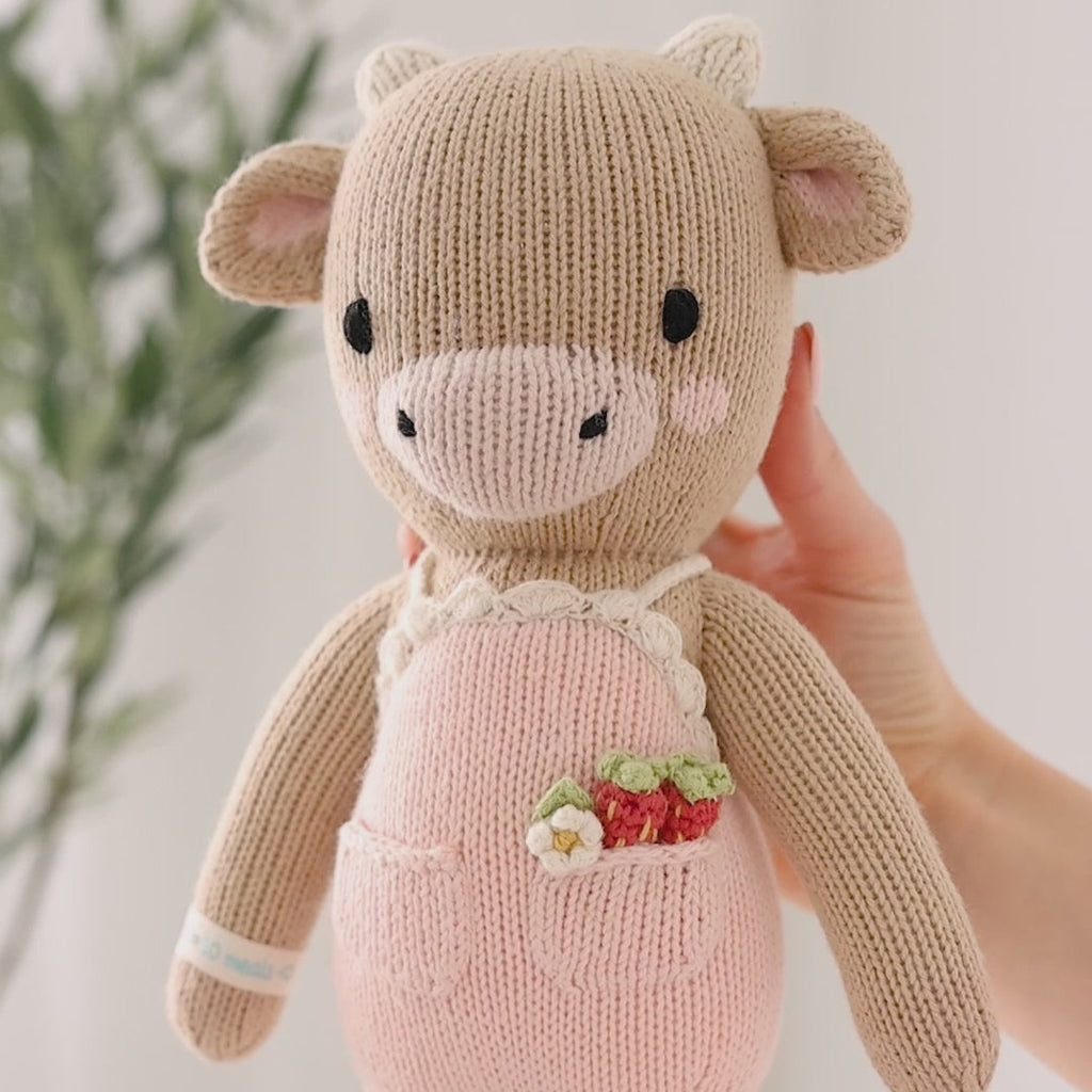 Ava the cow (powder pink)